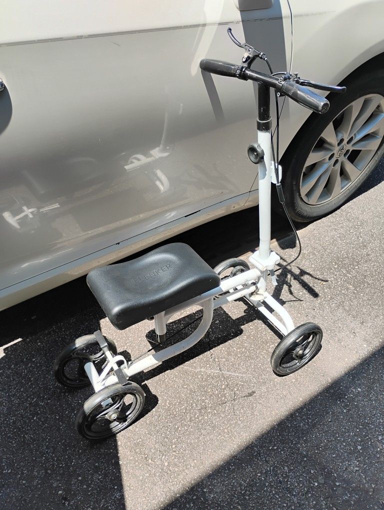 Knee Scooter