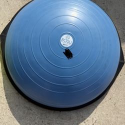 Bosu balance trainer 