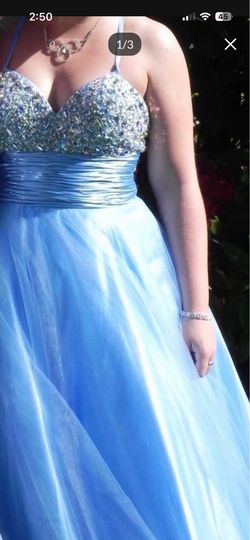 Stunning Prom Formap Dress David’s Bridal!  New over $400 worn once and cleaned