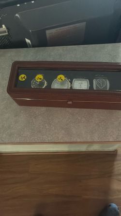 3 watches Bentley offbrand Zoo York