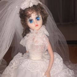 Doll with a wedding dress 