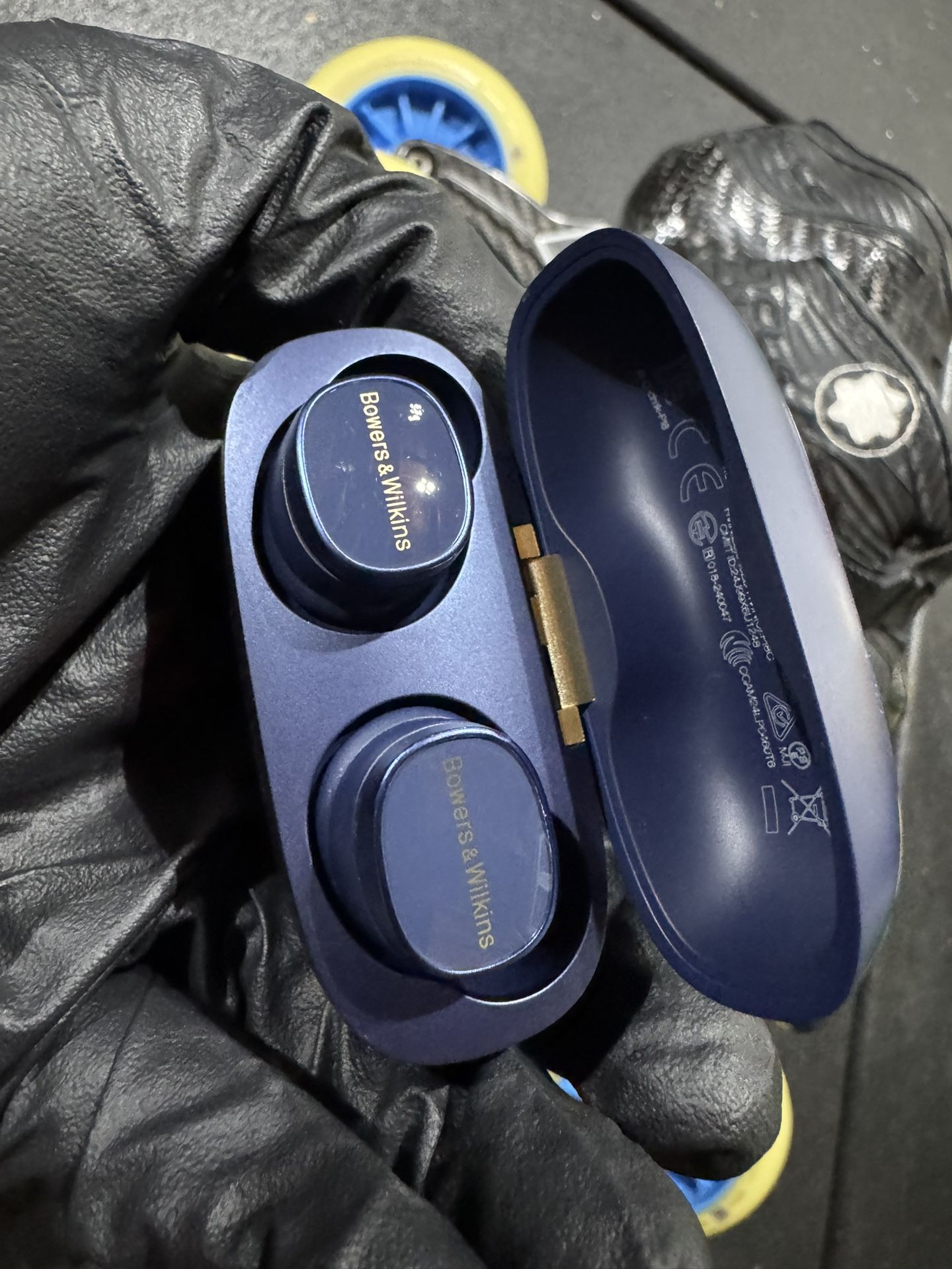 Bowers And Wilkins Pi8