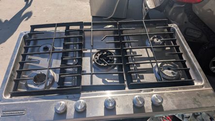 Gas stove top