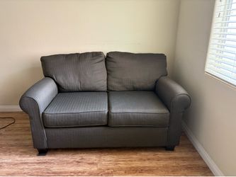 Love seat
