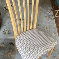 Solid Oak Upholstered Side/Dining Chair