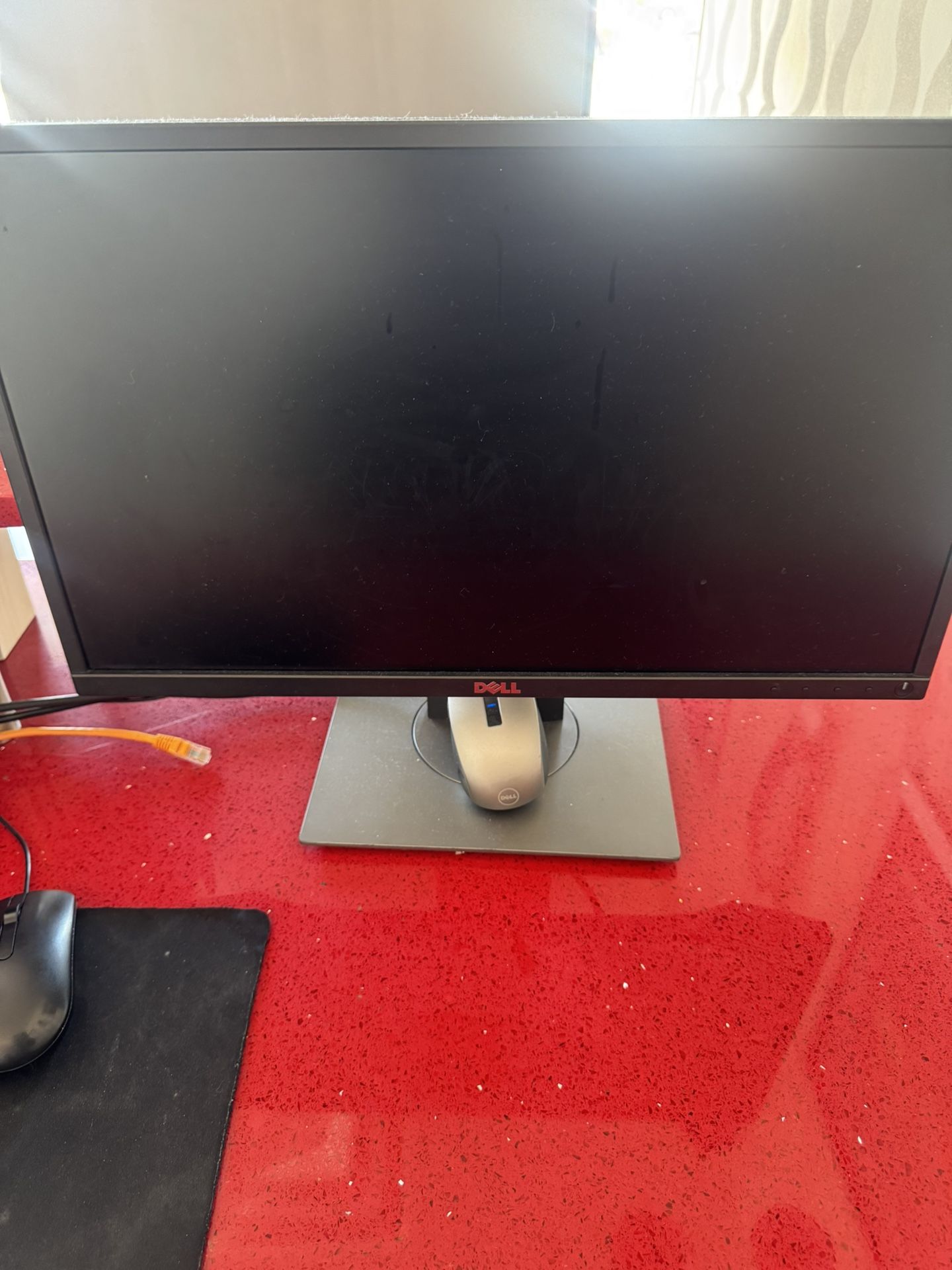 Dell Monitors With Mouse & Keyboard
