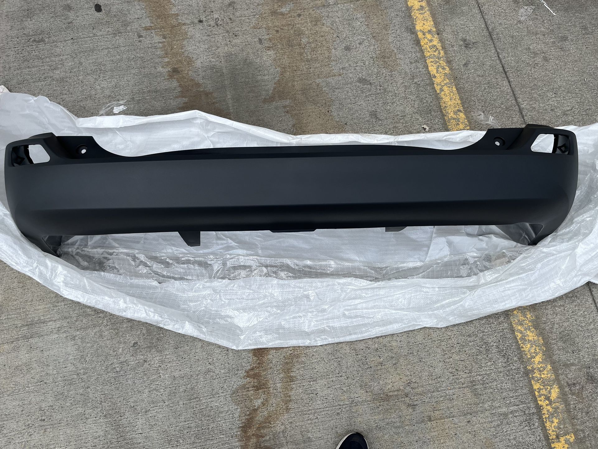 13-15 Toyota RAV4 Rear Bumper