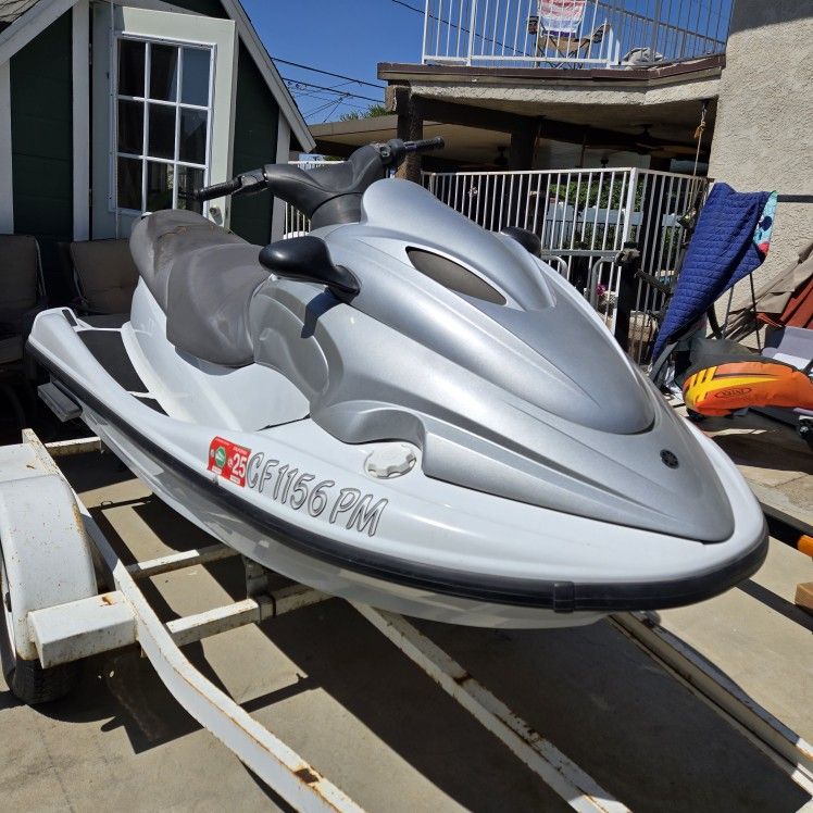 2001 Yamaha Jet Ski. No Trailer