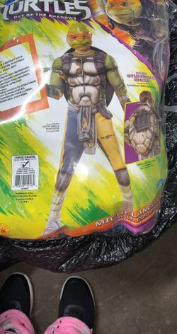 Costumes for boy ages 8-10