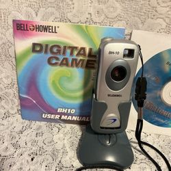 BELL & HOWELL BH-10 DIGITAL CAMERA WITH ACCESSORIES - $$7