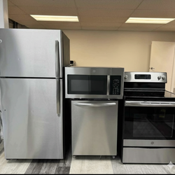 Stainless steel kitchen appliances