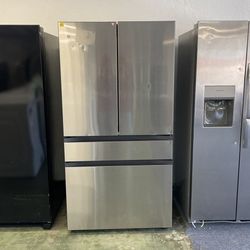 Samsung Four Door French Door Refrigerator 2C8B