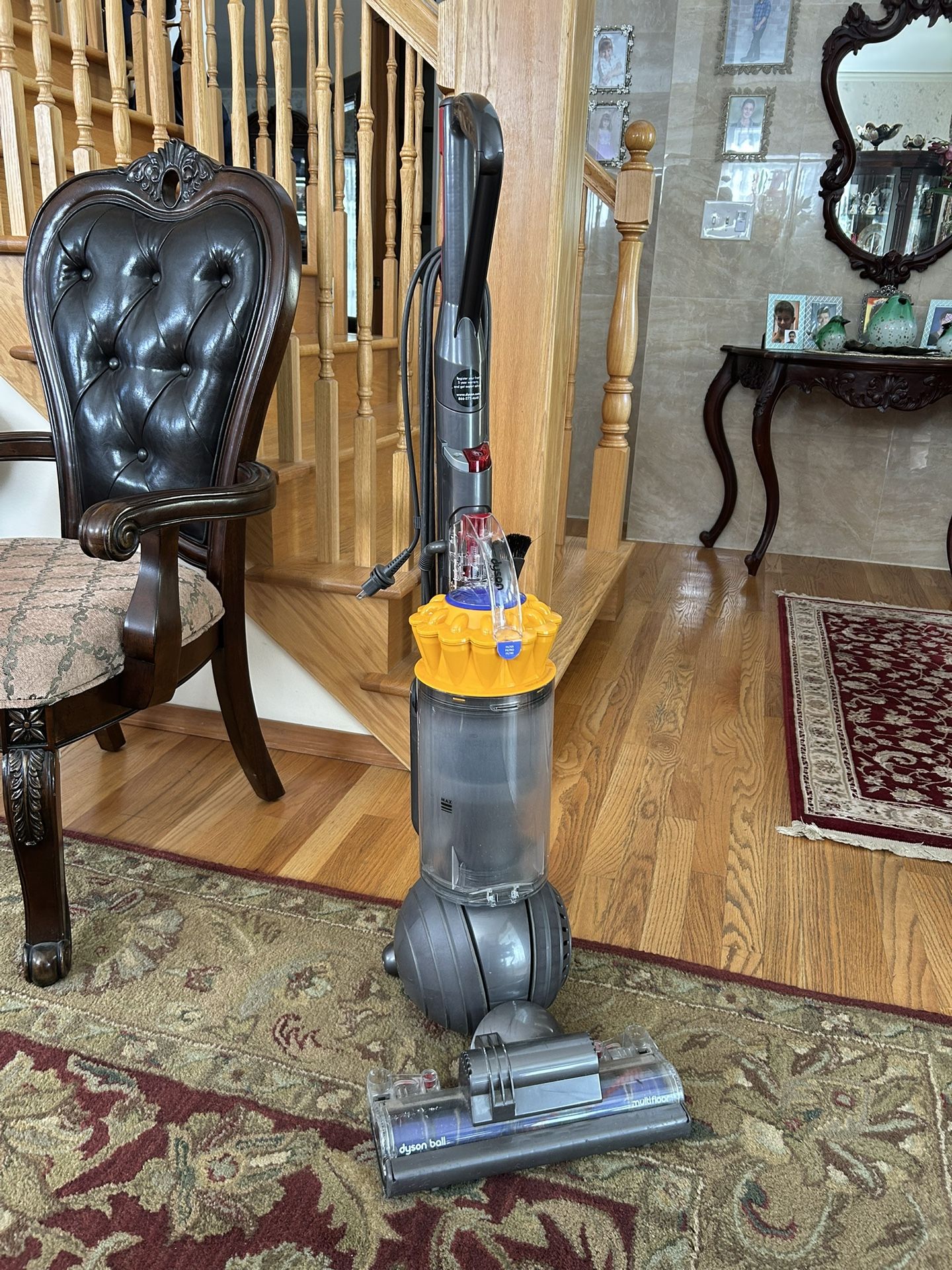 Dyson Ball Multi floor Upright Vacuum