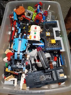 Legos no figures