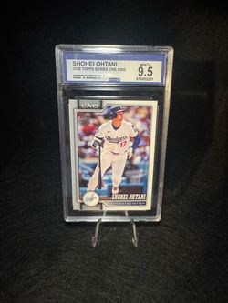 Topps 2026 Series One #200 Shohei Ohtani Los Angeles Dodgers Graded Card