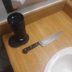 Ember Temperature Controlled Coffee Mug And Chef Knife