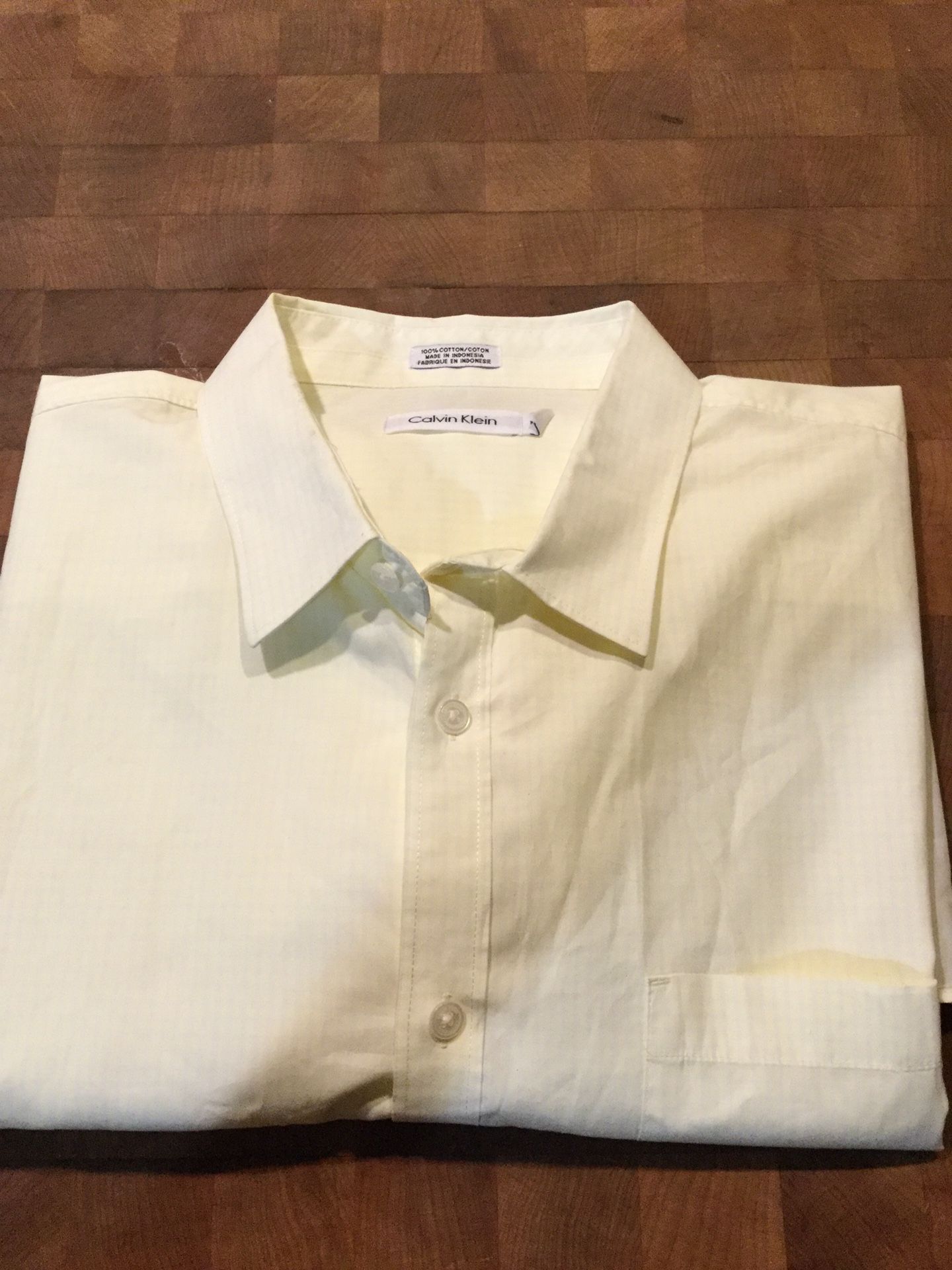 Men’s Calvin Klein Dress Shirt