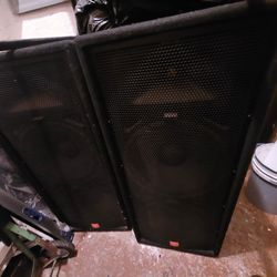 JBL JRX 100 Unpowered Speakers