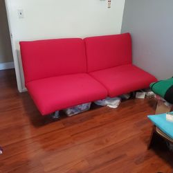 Sofa Converts Into Bed