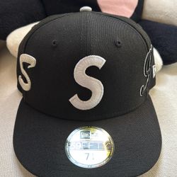 Supreme Hat