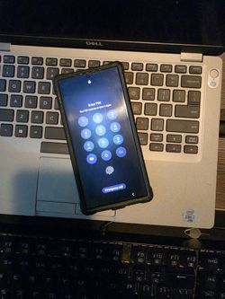 Unlocked Samsung s23 ultra 512gb mint with cover
