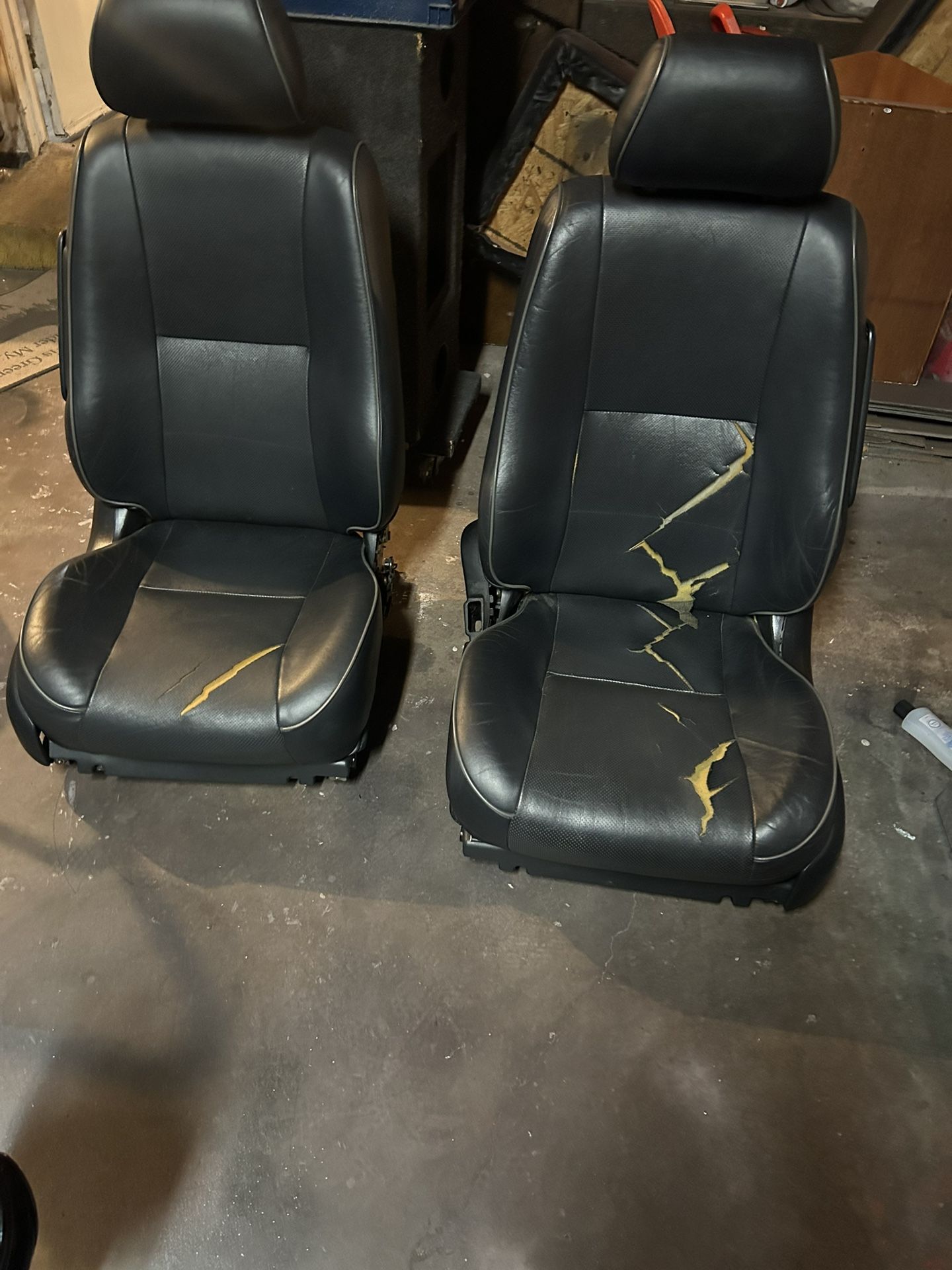 Seats For Is300