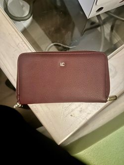 Liz Claiborne Burgundy Zip Around Wallet