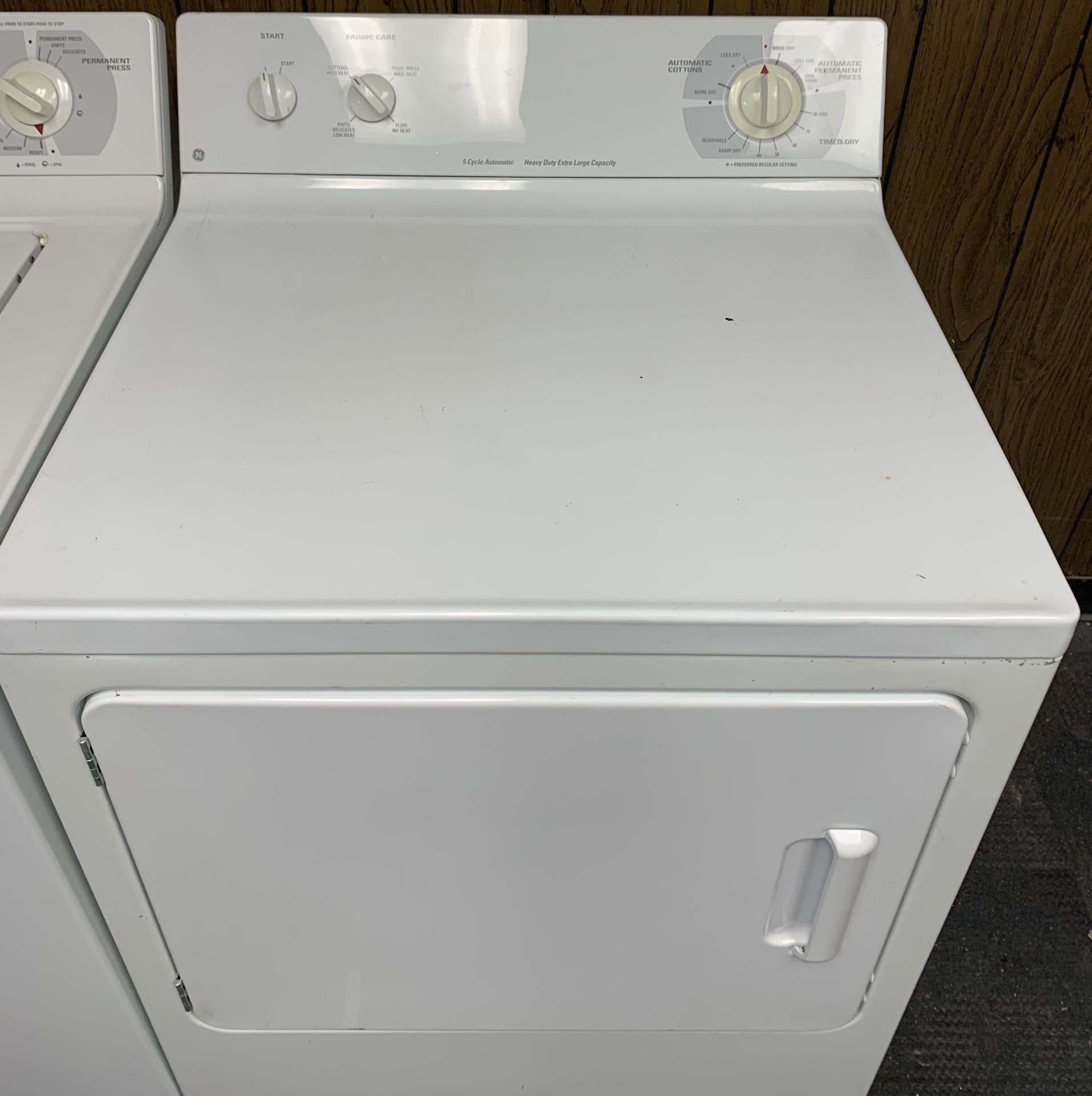 GE Heavy Duty Super Capacity Washer/Electric Dryer (can deliver) for