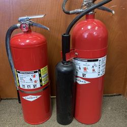 Underwriters Laboratories Amerex Fire Is Extinguisher Lot Of 2 