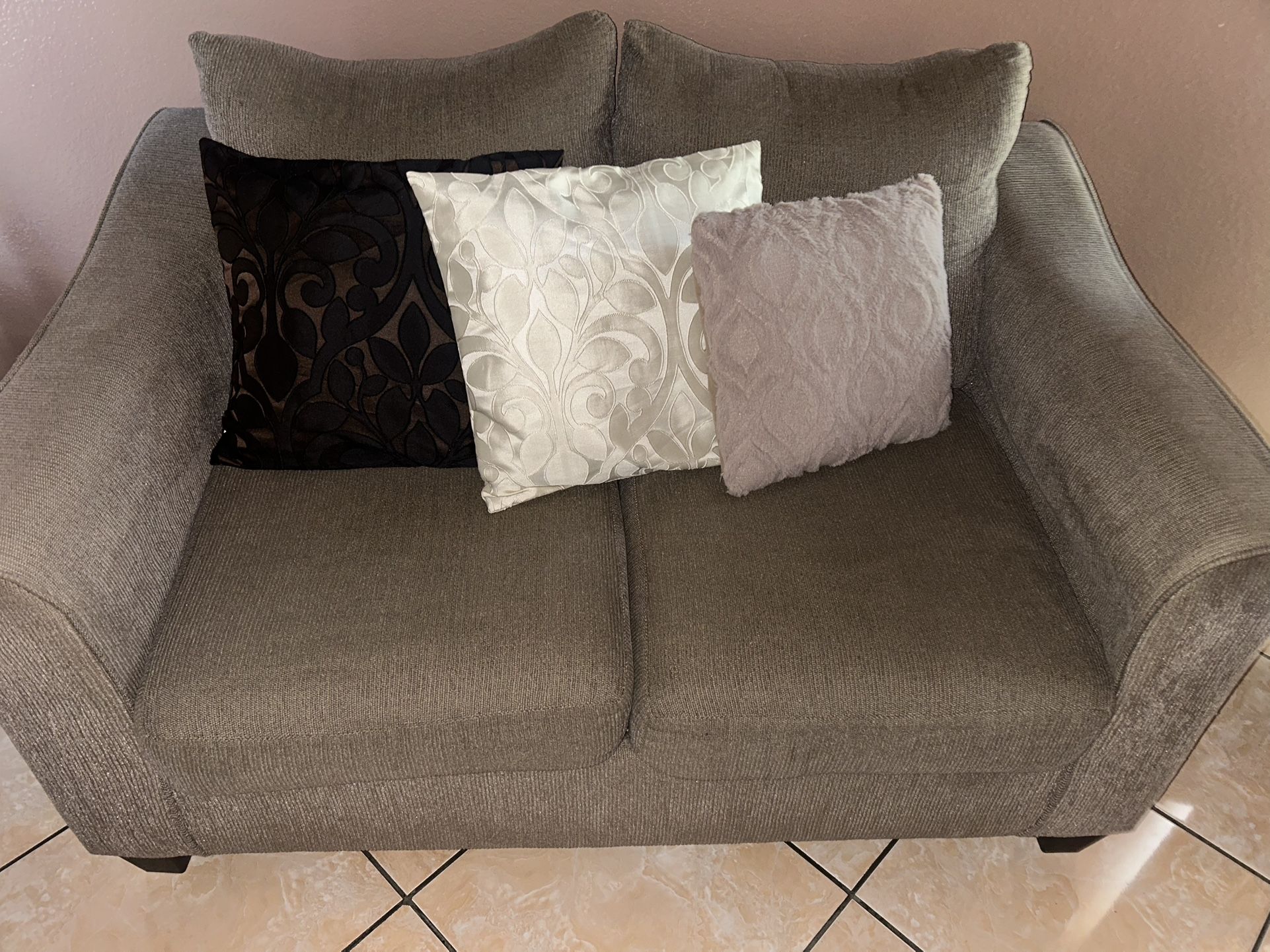 Sofa Set
