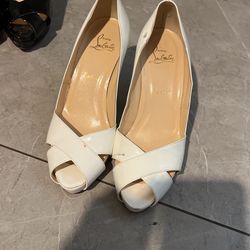 Authentic Christian Louboutin Sandals Size 38