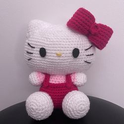 Crochet hello kitty
