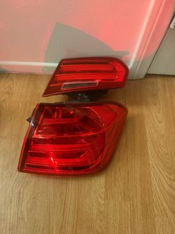 F30 BMW 3-Series  PASSENGER REAR TAIL LIGHTS NOT LCI