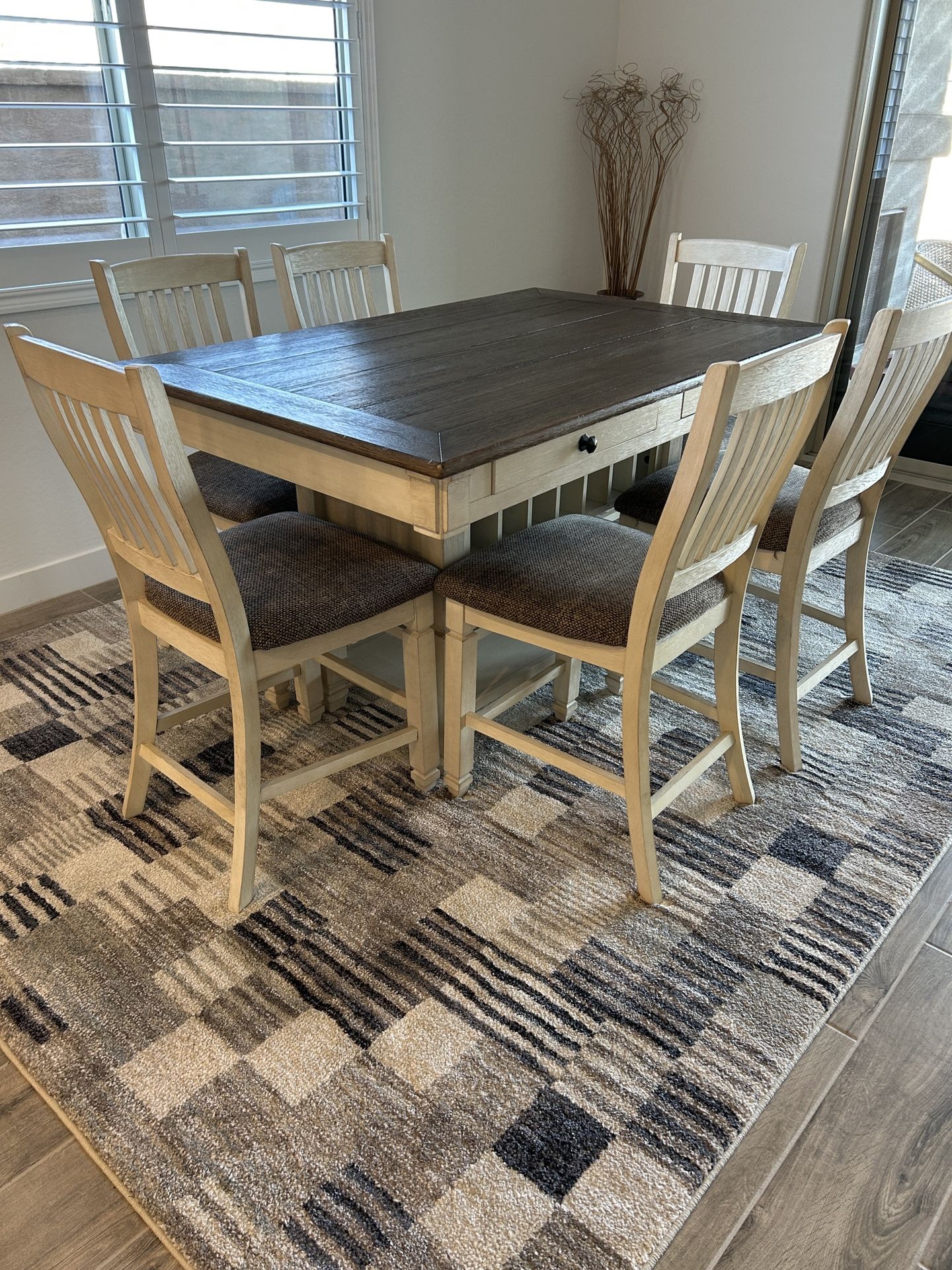 Dining Room Table With Matching Hutch