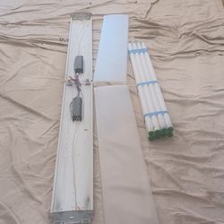 Fluorescent Light Fixtures  8ft