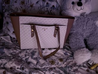 Large MK purse New