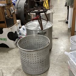 Stainless pots and extras