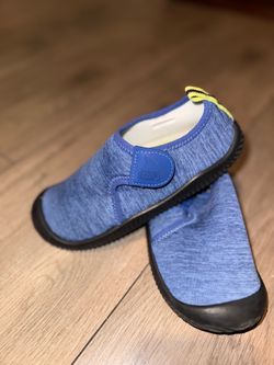 Water shoes 12c