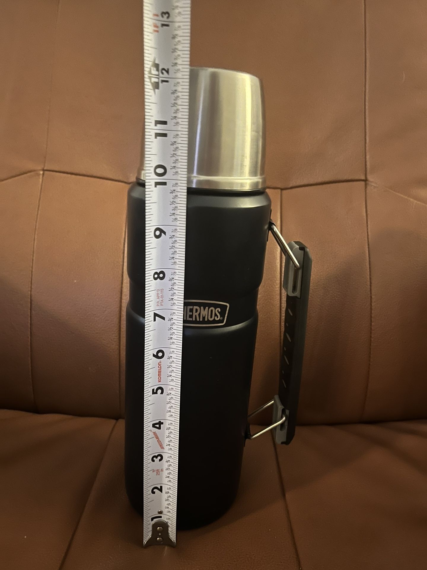 Thermos 40 oz. Stainless King Vacuum Insulated Stainless Steel Beverage  Bottle for Sale in Port St. Lucie, FL - OfferUp