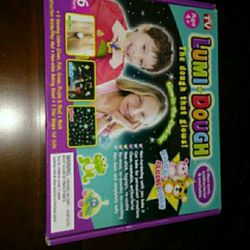 Kids activity toy 
