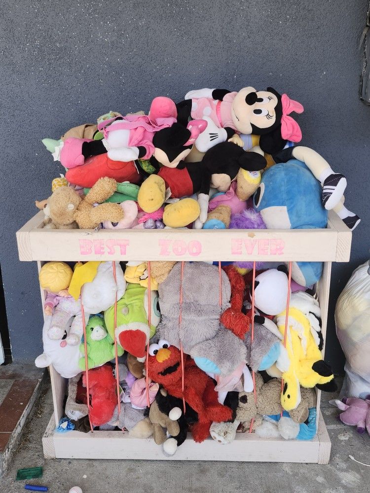 Stuffed Animal Zoo Cage