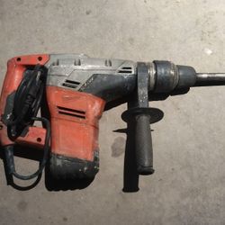 Milwaukee Rotary Hammer 