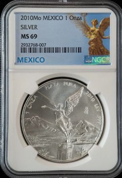 2010 México 1 oz Libertad NGC MS 69