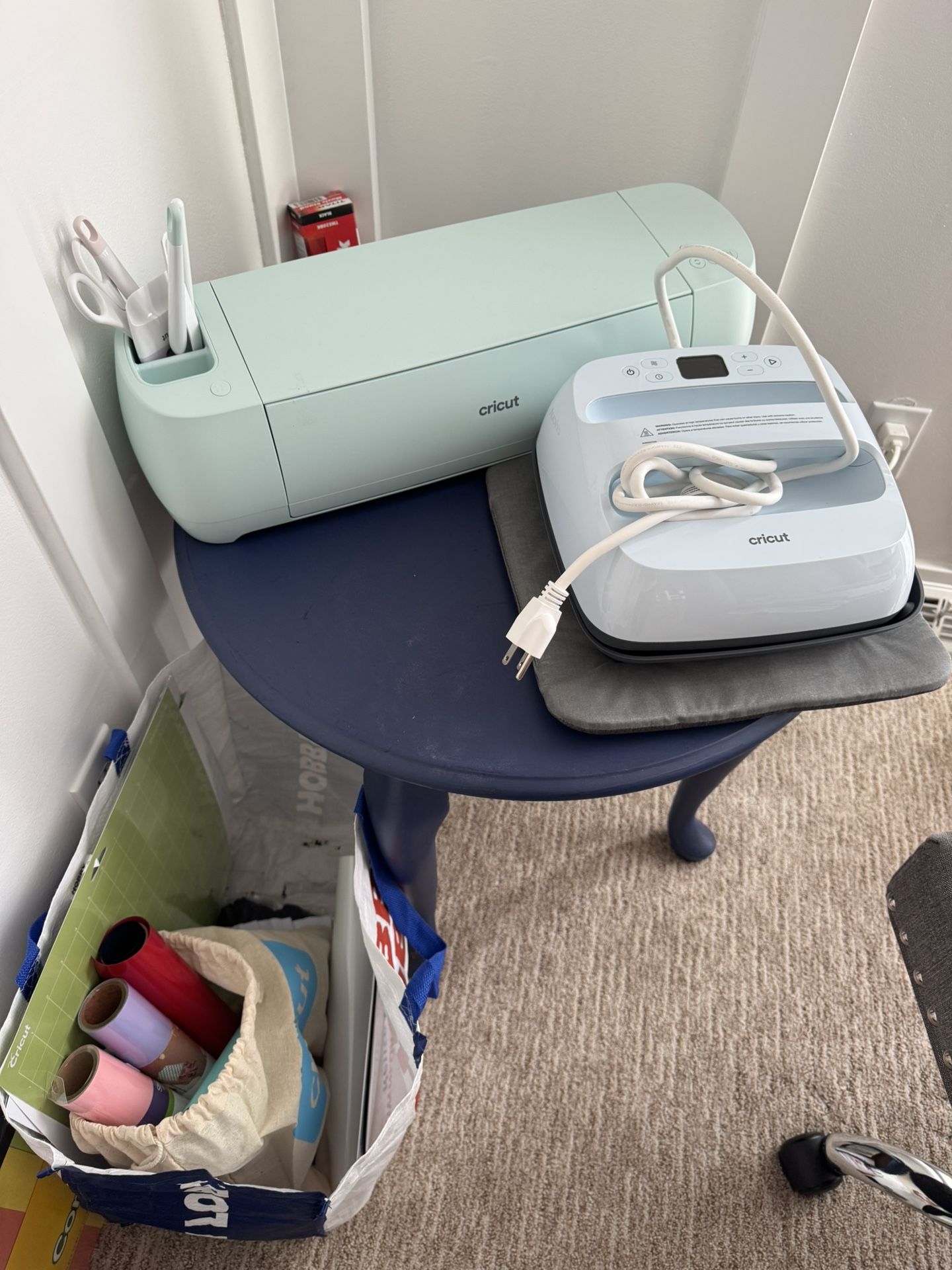 Cricut Explore 3, Heat Press And Accesssories