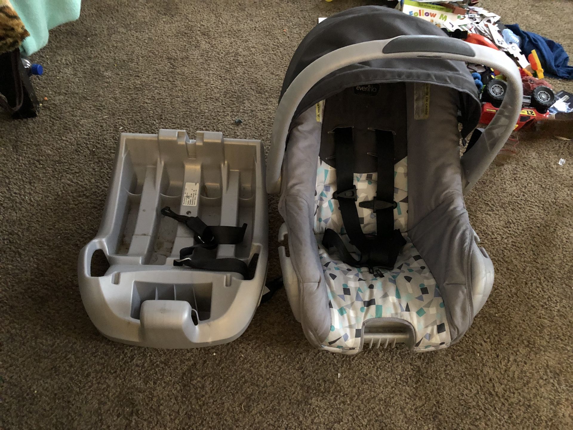 Infant car seat