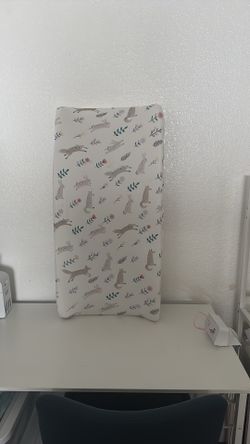 Diaper changing pad