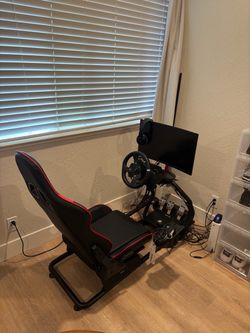 Xbox wheel gaming setup(Xbox and monitor not included)