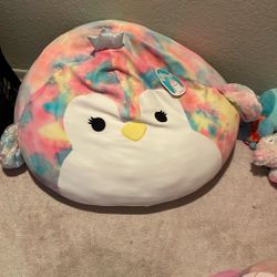 LOUISA BIG SQUISHMALLOW