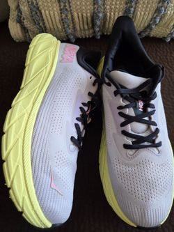 Hoka Arahi Women's Size 10D Shoes