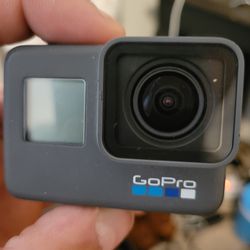 GoPro Hero 6  w/accessories 